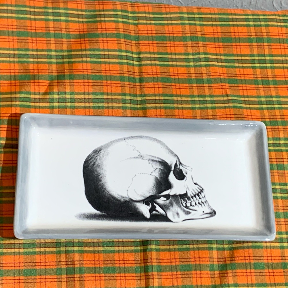 Halloween White Skull Design Tray